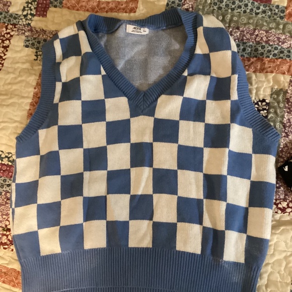 Ardene Indie Checkerboard Vest Blue and White - Picture 1 of 2